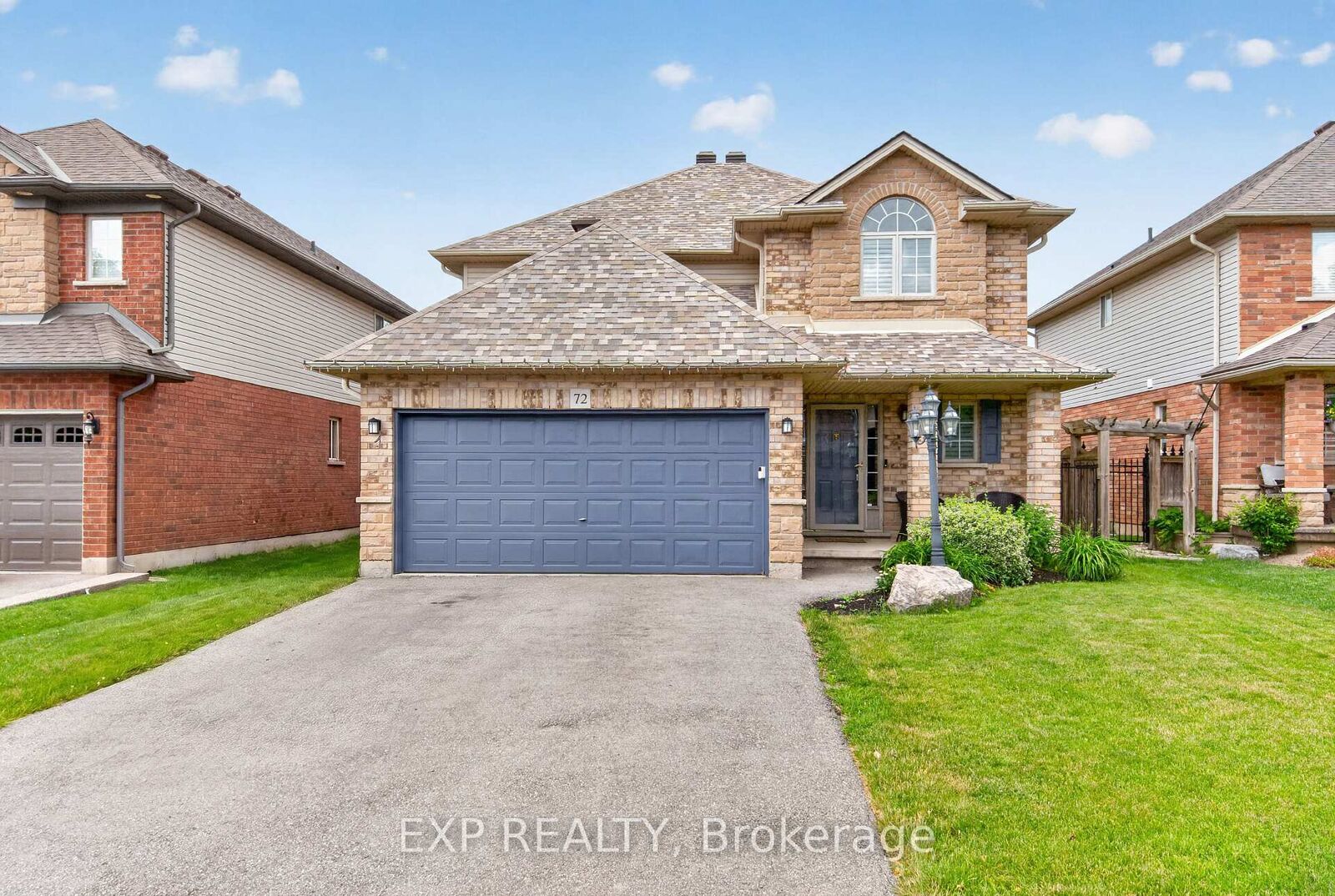 Property Photo: 72 Etherington Crescent ON L0R 1C0