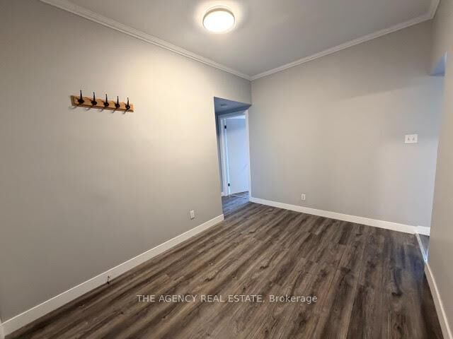 Property Photo:  286 Talbot Street 4  ON N5P 1B4 