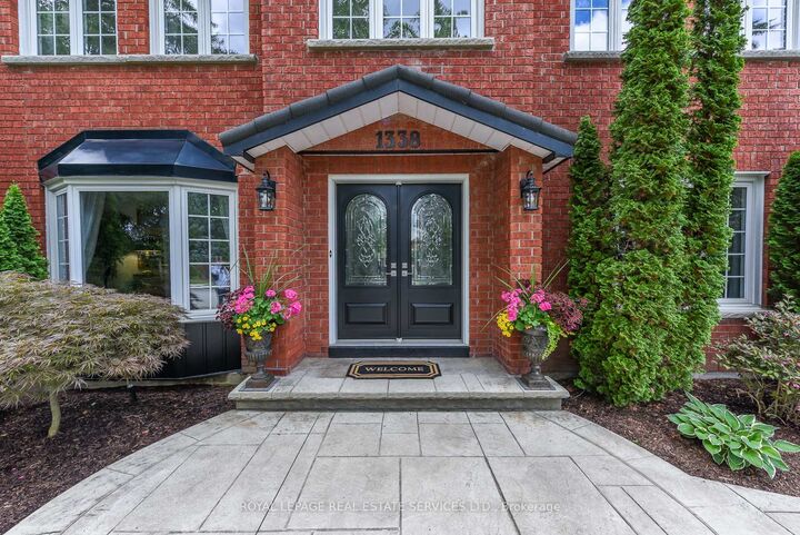 Property Photo: 1338 Chalfield Drive ON L6J 6R5