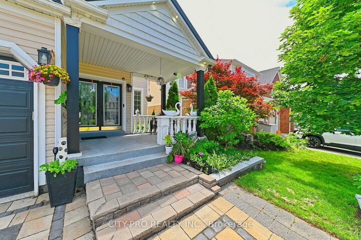 Property Photo: 1178 Salmers Drive ON L1K 0B2