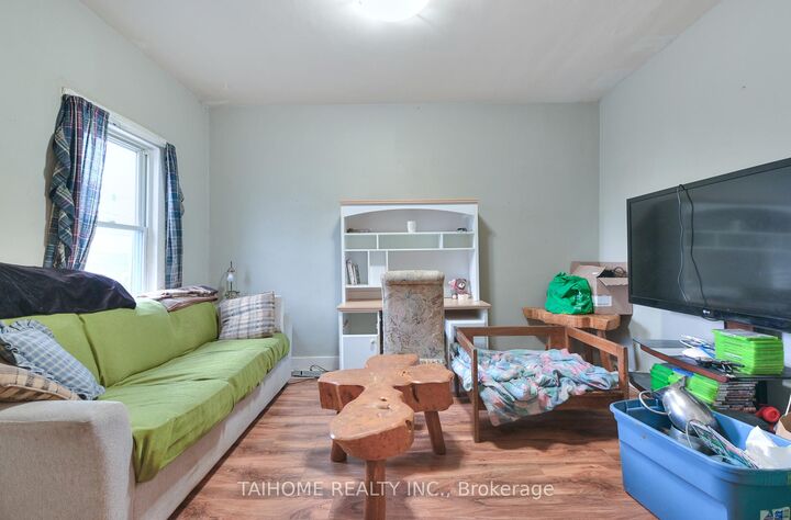 Property Photo: 6 Iron Street ON L3B 3M4