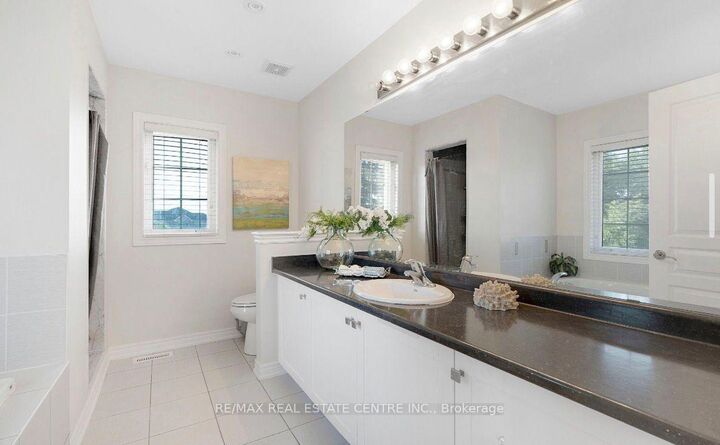 161 Bonnie Braes Drive — photo 1