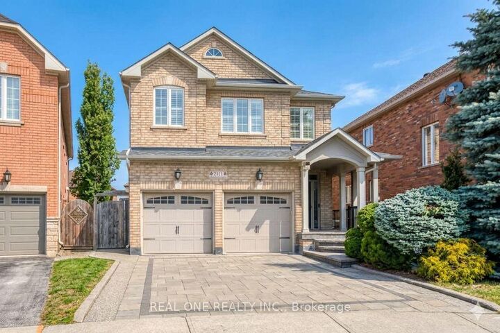 2511 Felhaber Crescent — photo 1