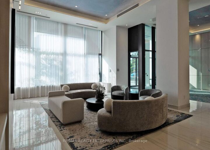 Property Photo: 1063 Douglas McCurdy Common 312 ON L5G 0C5