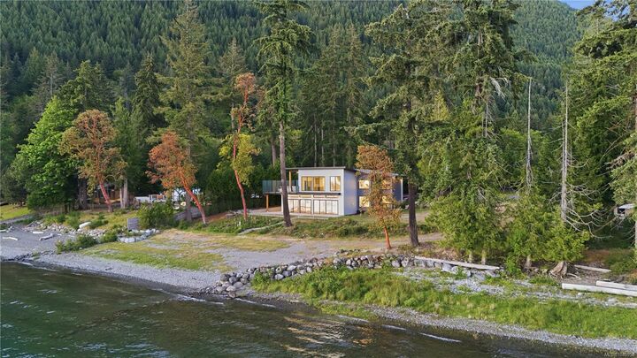 8394 Sa-Seen-Os Rd — photo 1