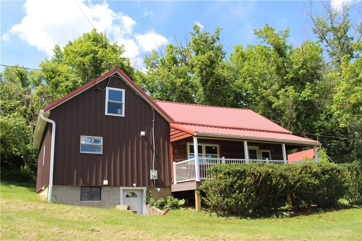 Property Photo: 97 Wonsettler Rd PA 15360
