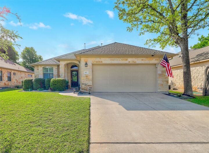 Property Photo:  822 Boquilla Trail  TX 78633 