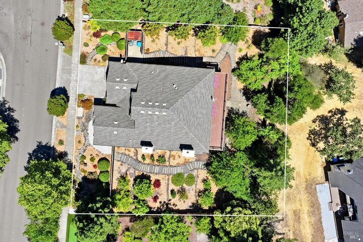 Property Photo:  1455 Great Heron Drive  CA 95409 