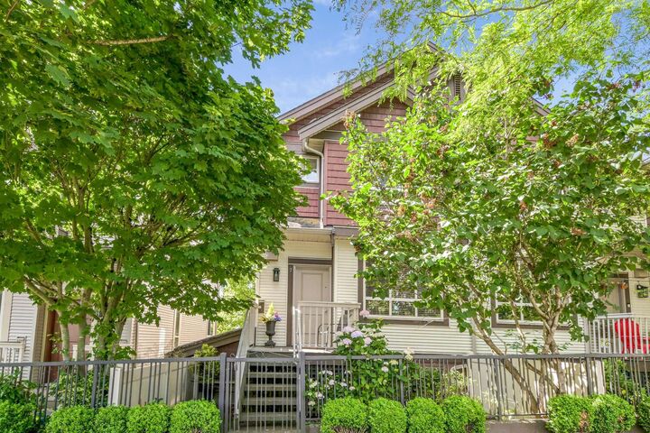 Property Photo: 19560 68 Avenue 7 BC V4N 5Y5