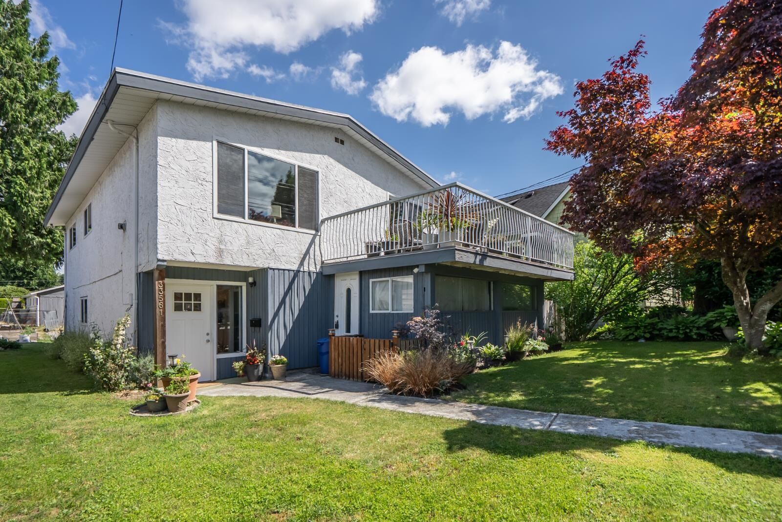 Property Photo: 33561 7 Avenue BC V2V 2E8