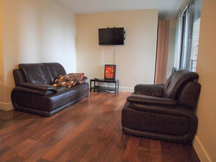 Property Photo:  1088 Richards Street 518  BC V6B 3E1 