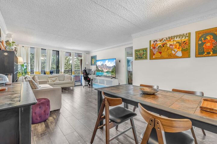 Property Photo: 6595 Willingdon Avenue 503 BC V5H 4E5