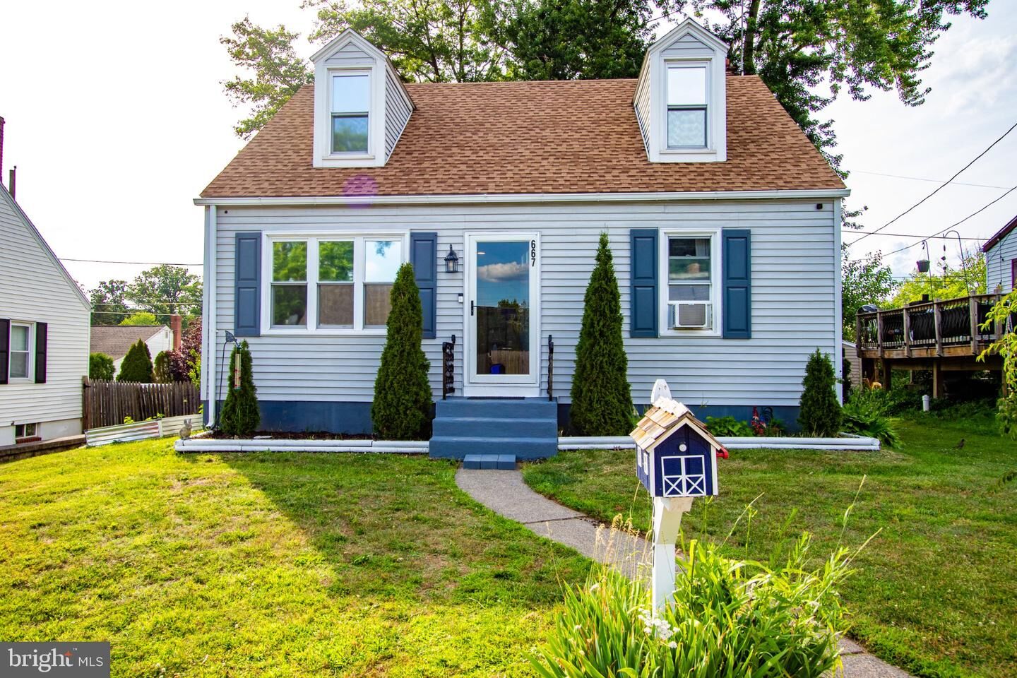 Property Photo:  667 Beechwood Avenue  PA 19464 