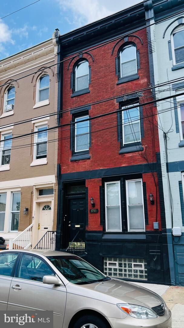 Property Photo: 1711 N 26th Street PA 19121