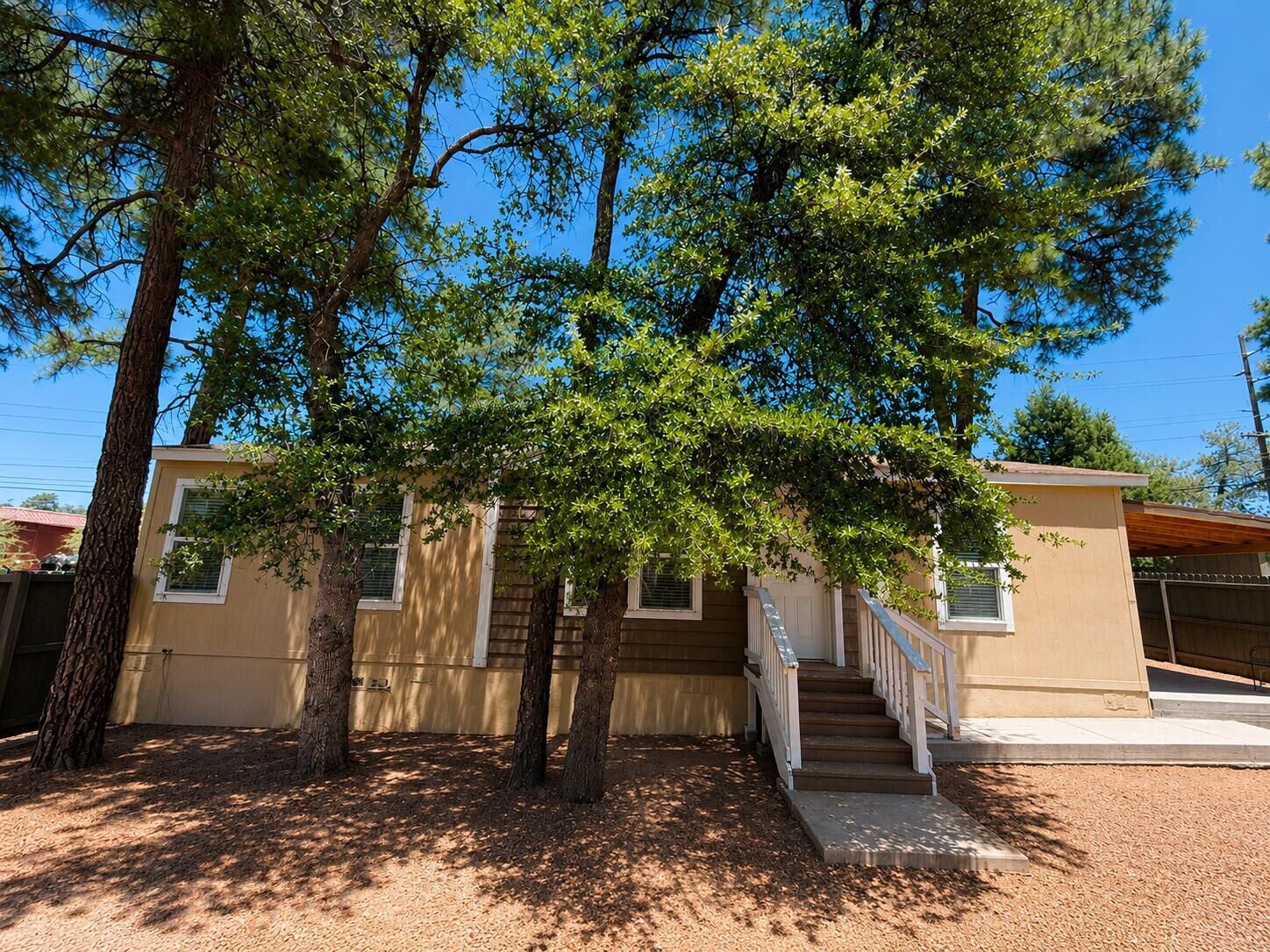 Property Photo: 311 S Mariposa Street AZ 85541