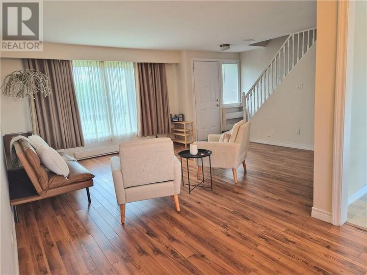 Property Photo:  1705 Gemmel Street  ON P3A 1H5 