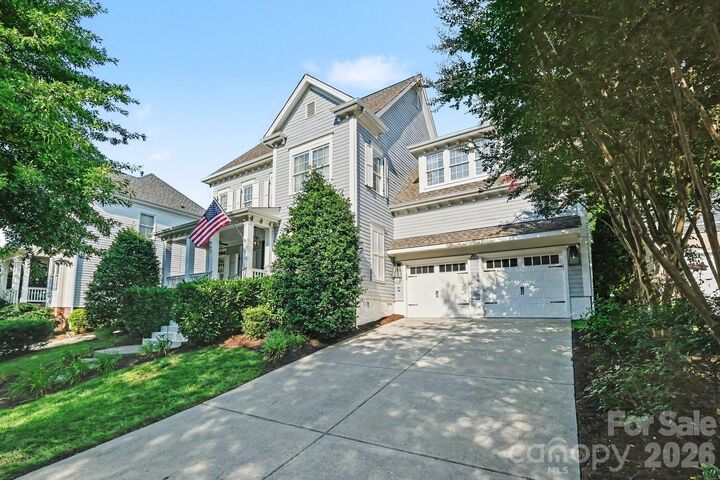 Property Photo: 887 Stratford Run Drive SC 29708