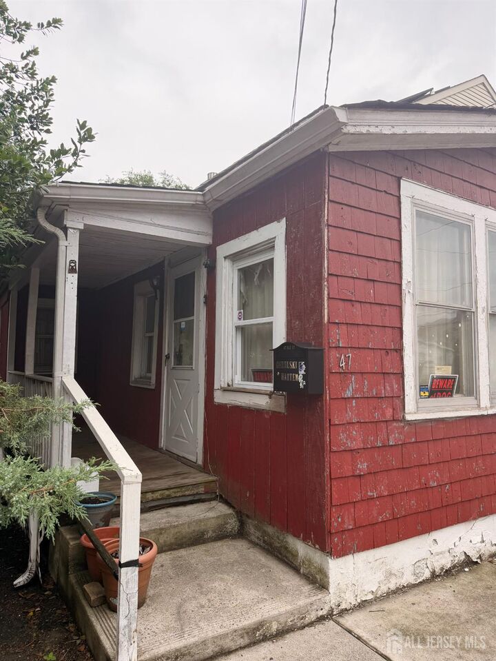 Property Photo:  47 May Street  NJ 08861 