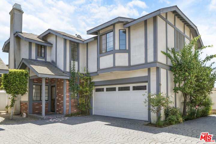 Property Photo: 18324 Kingsdale Ave CA 90278
