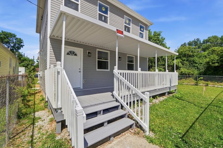 Property Photo:  103 N Jones Avenue  OH 43222 
