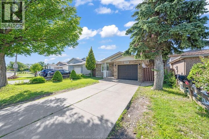 Property Photo:  1541 Foster  ON N8W 5P8 