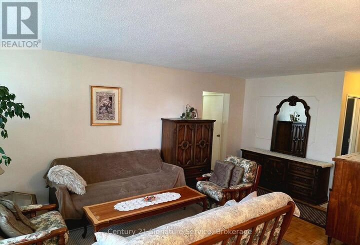 Property Photo: 451 The West Mall 917 ON M9C 1G1