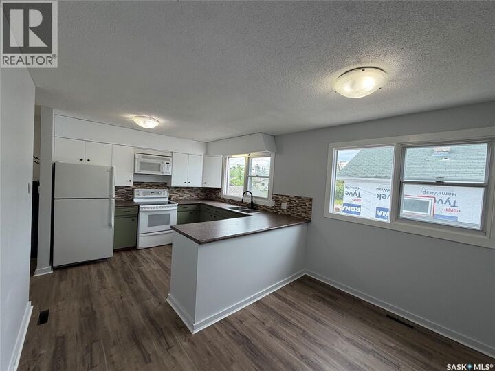 Property Photo:  118 Hudson Street  SK S0E 0Y0 