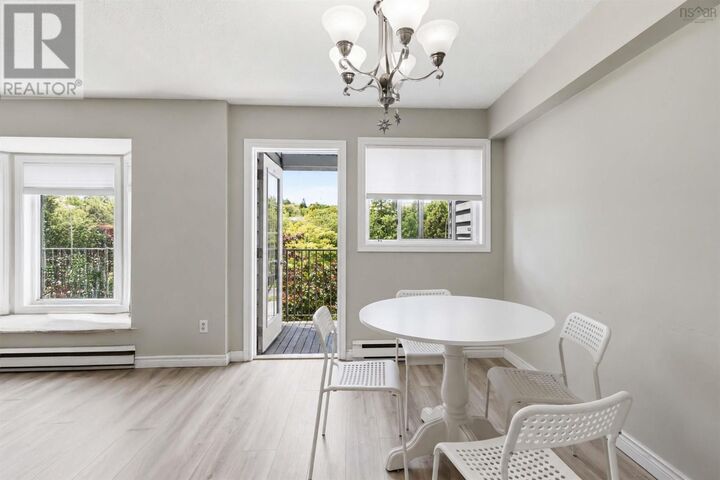 15 Knightsridge Drive 303 — photo 1