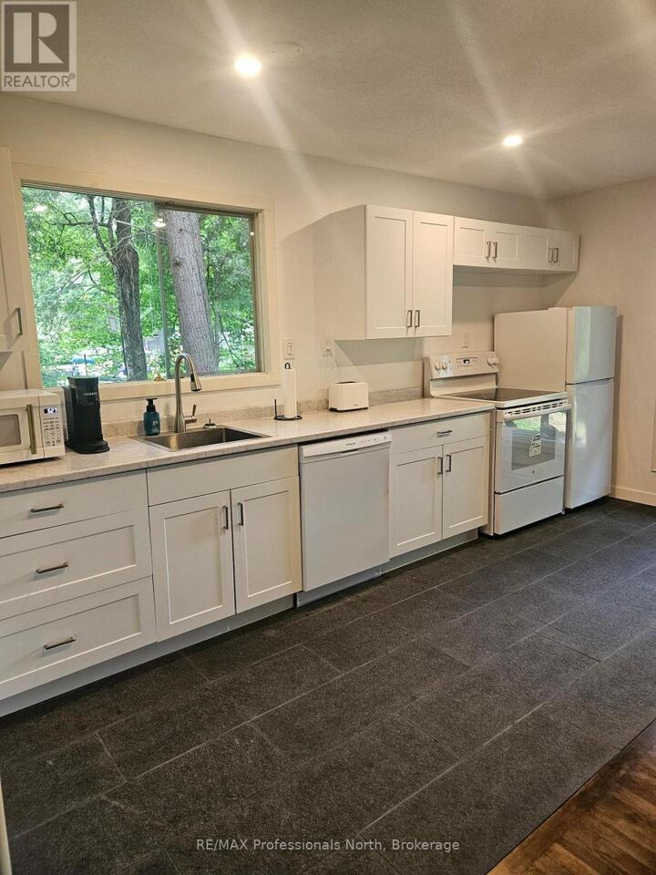 Property Photo:  1019 Springdale Shores Pvt  ON P1L 1W9 