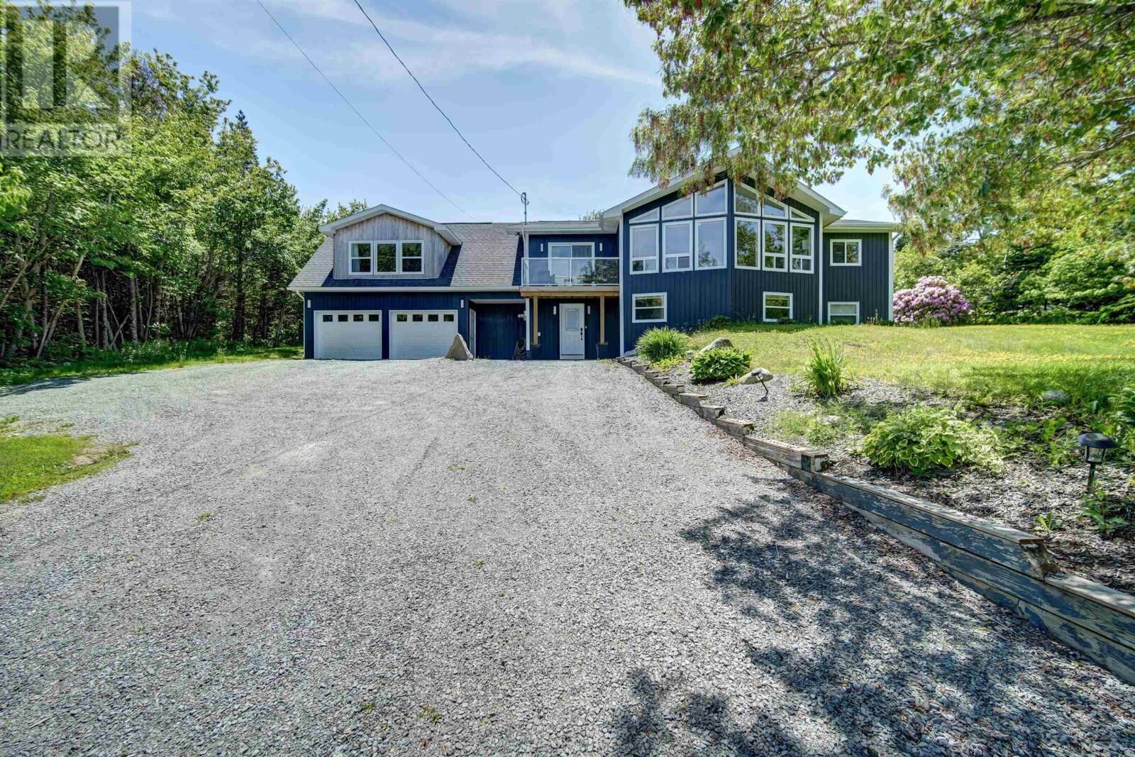 Property Photo:  18 Delmerle Drive  NS B3T 1W9 