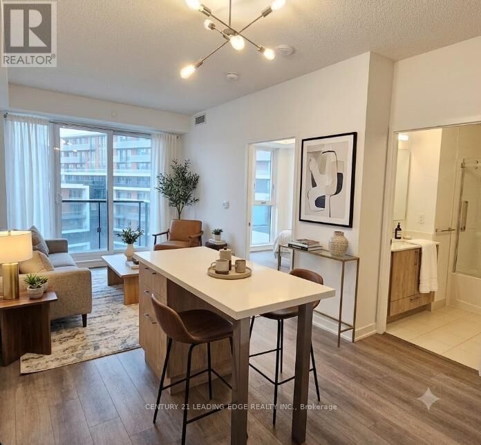 Property Photo: 292 Verdale Crossing 1513B ON L6G 0H6