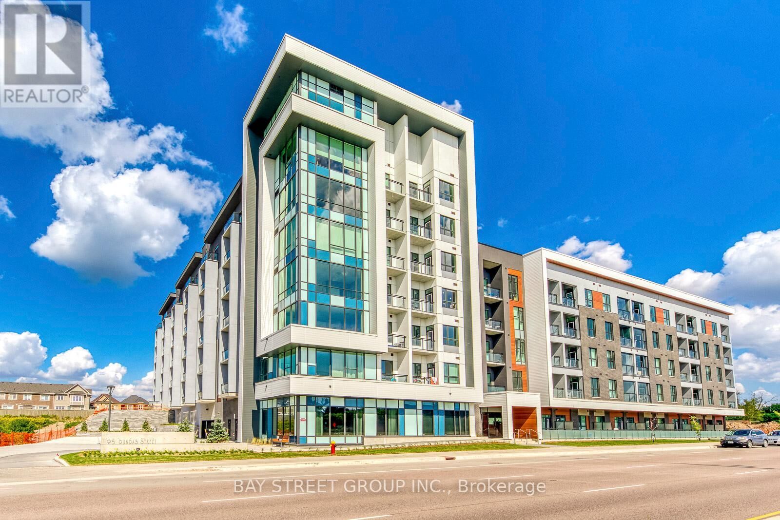 Property Photo:  95 Dundas Street West 107  ON L6M 5N4 