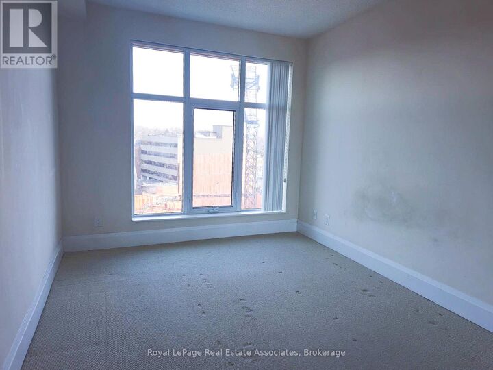 Property Photo: 1 Old Mill Drive 807 ON M6S 0A1