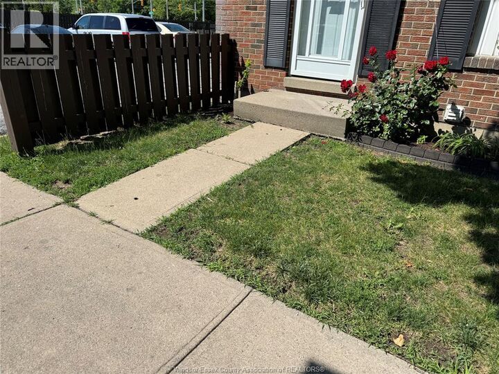 Property Photo:  3093 Meadowbrook Lane 14  ON N8T 3C5 