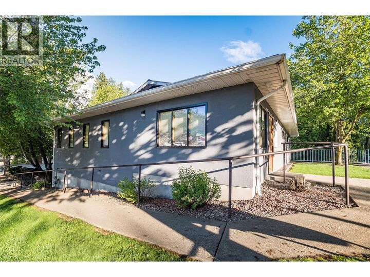 Property Photo: 663 Columbia Avenue BC V1N 1H1