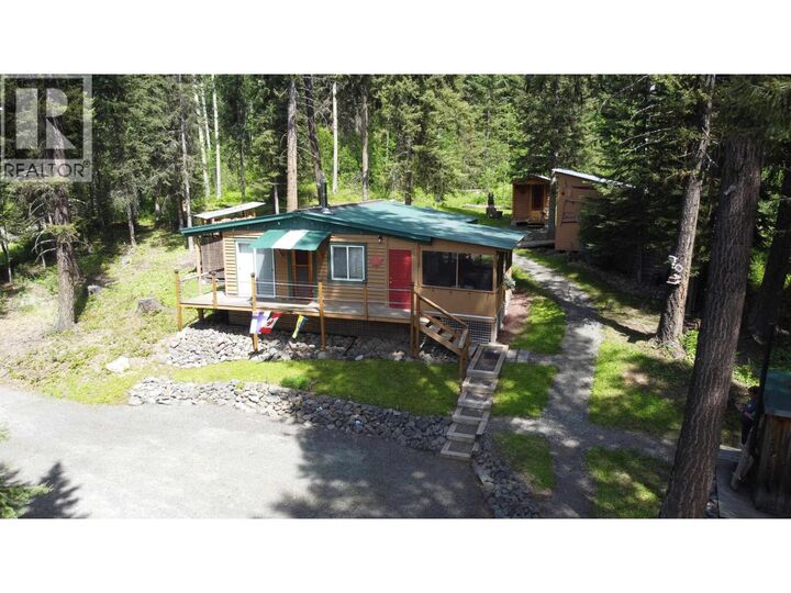 Property Photo: 7613 Mica Place BC V0K 1X3