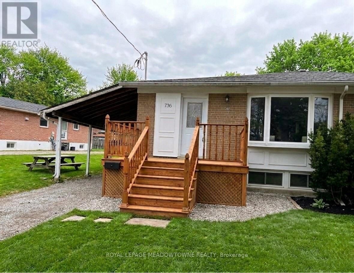 Property Photo:  736 Sunnypoint Drive Basement B  ON L3Y 2Z8 