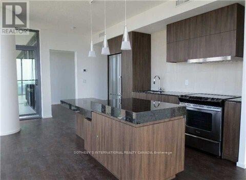 Property Photo:  101 Charles Street East 3704  ON M4Y 1V2 