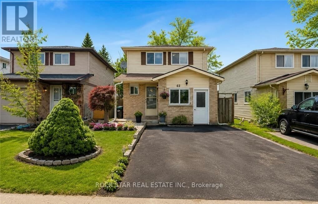 Property Photo: 62 Corbett Drive ON L4M 5V2