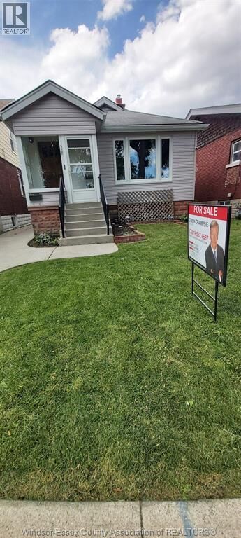 Property Photo:  588 Irvine Avenue  ON N8X 2T2 