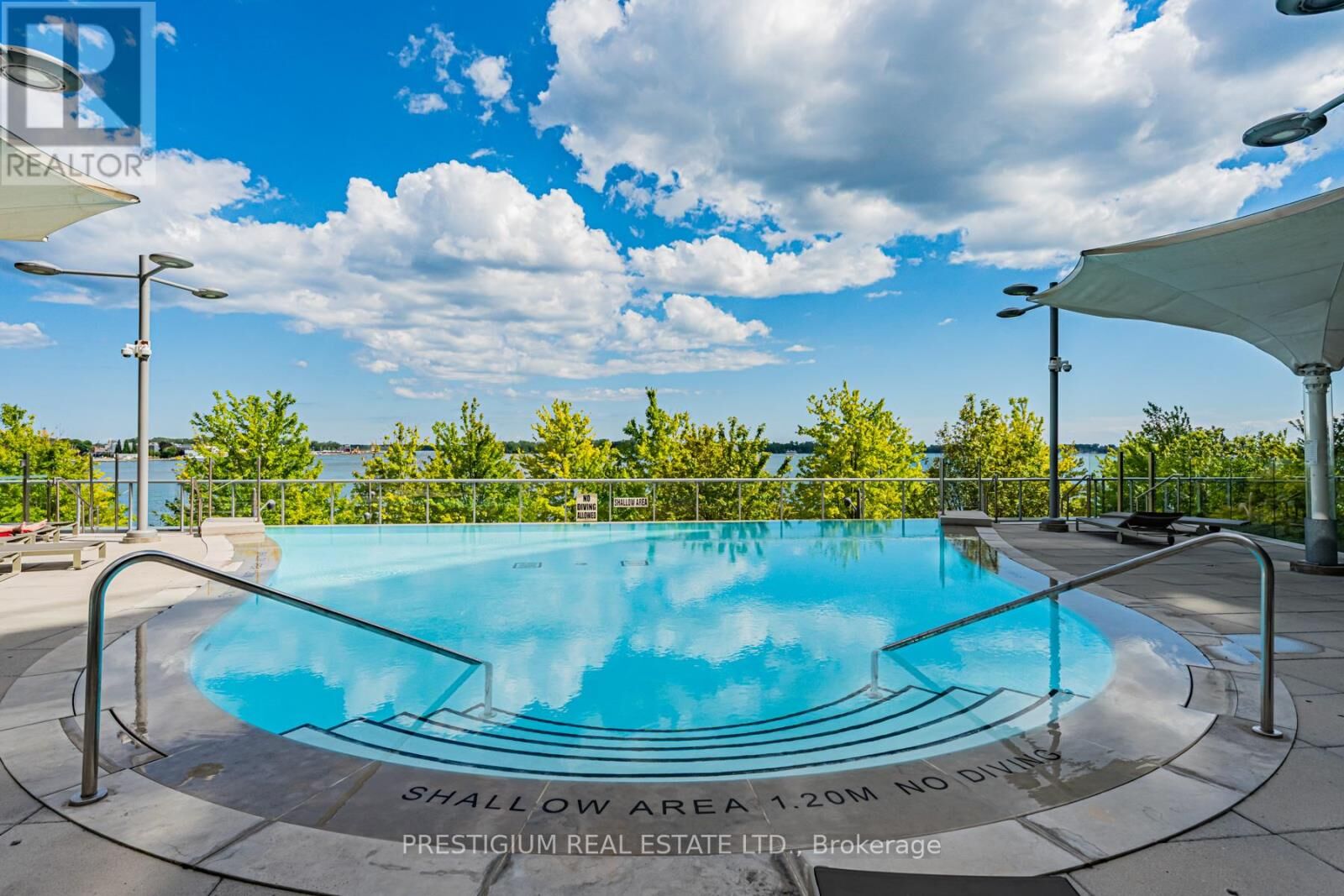Property Photo:  1 Edgewater Drive 202  ON M5A 1B9 