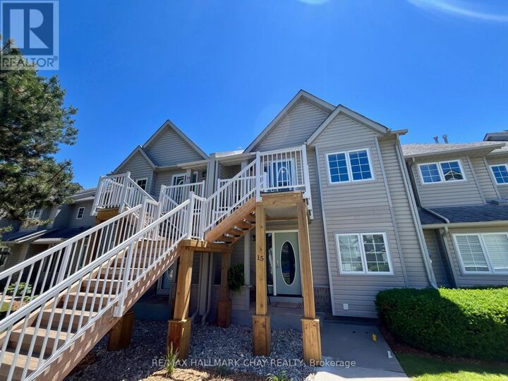 Property Photo:  162 Settlers Way 16  ON L9Y 0M4 