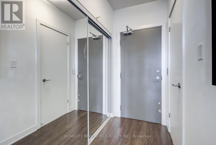 Property Photo: 169 Fort York Boulevard 1012 ON M5V 0C8