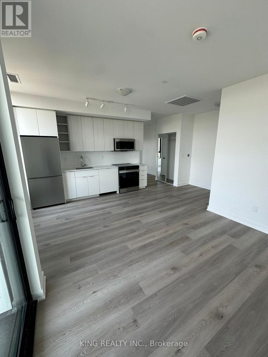 Property Photo:  2075 Lakeshore Road 2202  ON L7R 1E2 