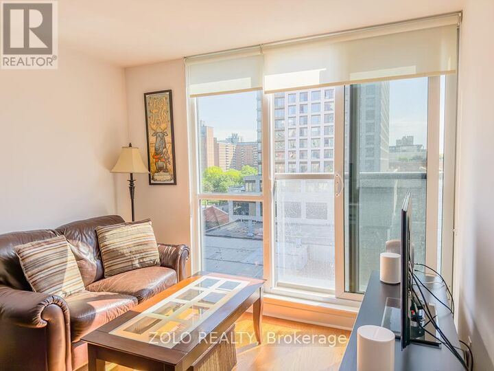 Property Photo:  320 Richmond Street East 817  ON M5A 1P9 
