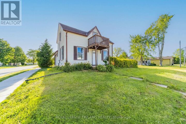 Property Photo:  52 Nelson Street  ON N0M 2N0 