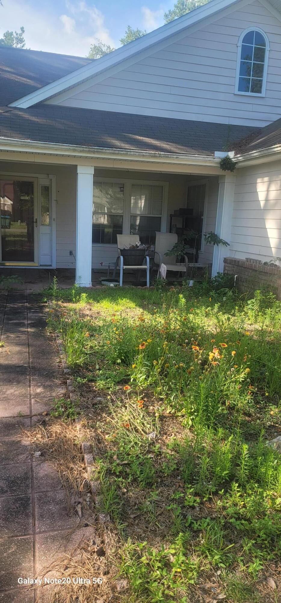 Property Photo:  10 Cardinal Court  FL 00N/A 