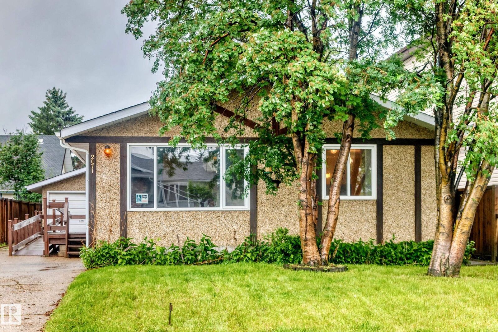 Property Photo:  2071 49A Street NW  AB T6L 2W9 