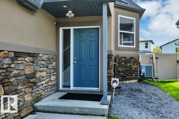 Property Photo:  1720 Garnett Point(E) NW 12  AB T5T 4C4 