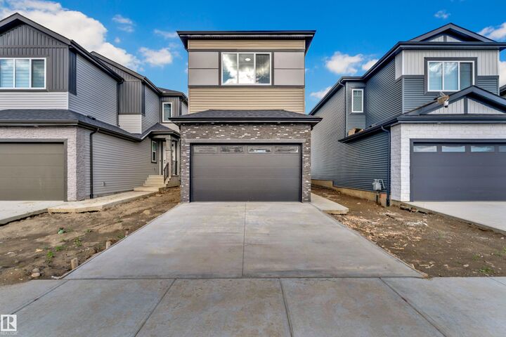 4409 35 Street — photo 1